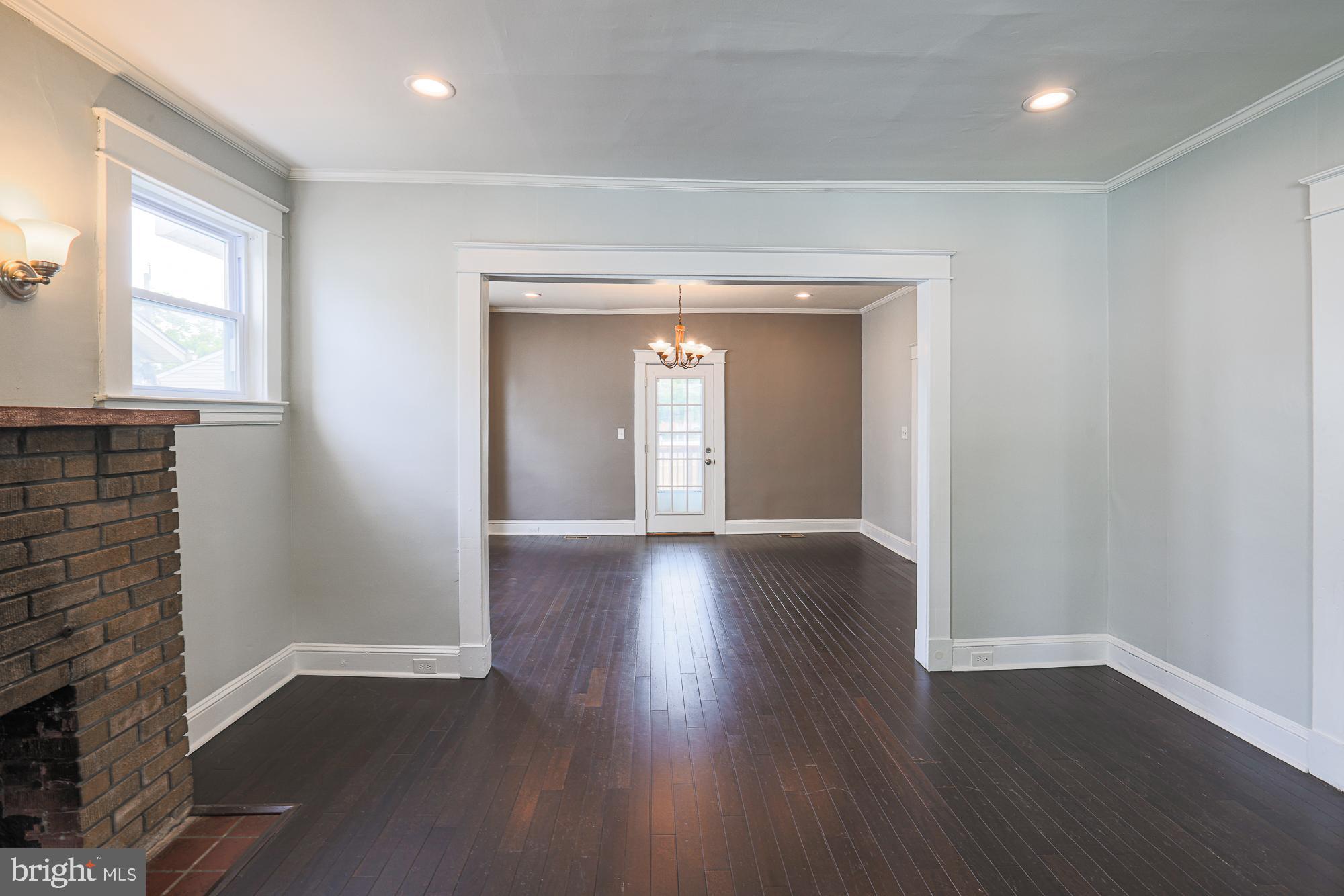 PIKESVILLE - Residential Lease