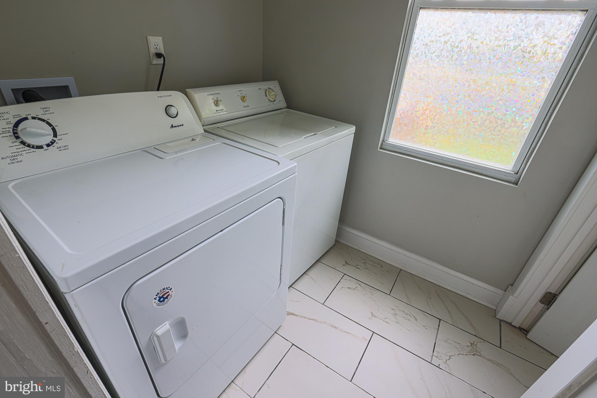 PIKESVILLE - Residential Lease