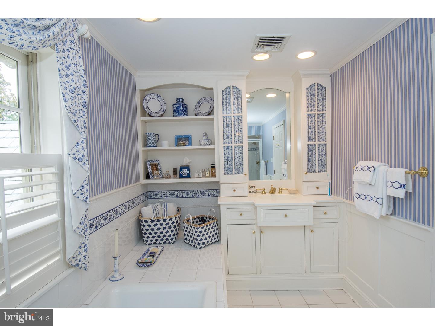 RITTENHOUSE ARBOR - Residential