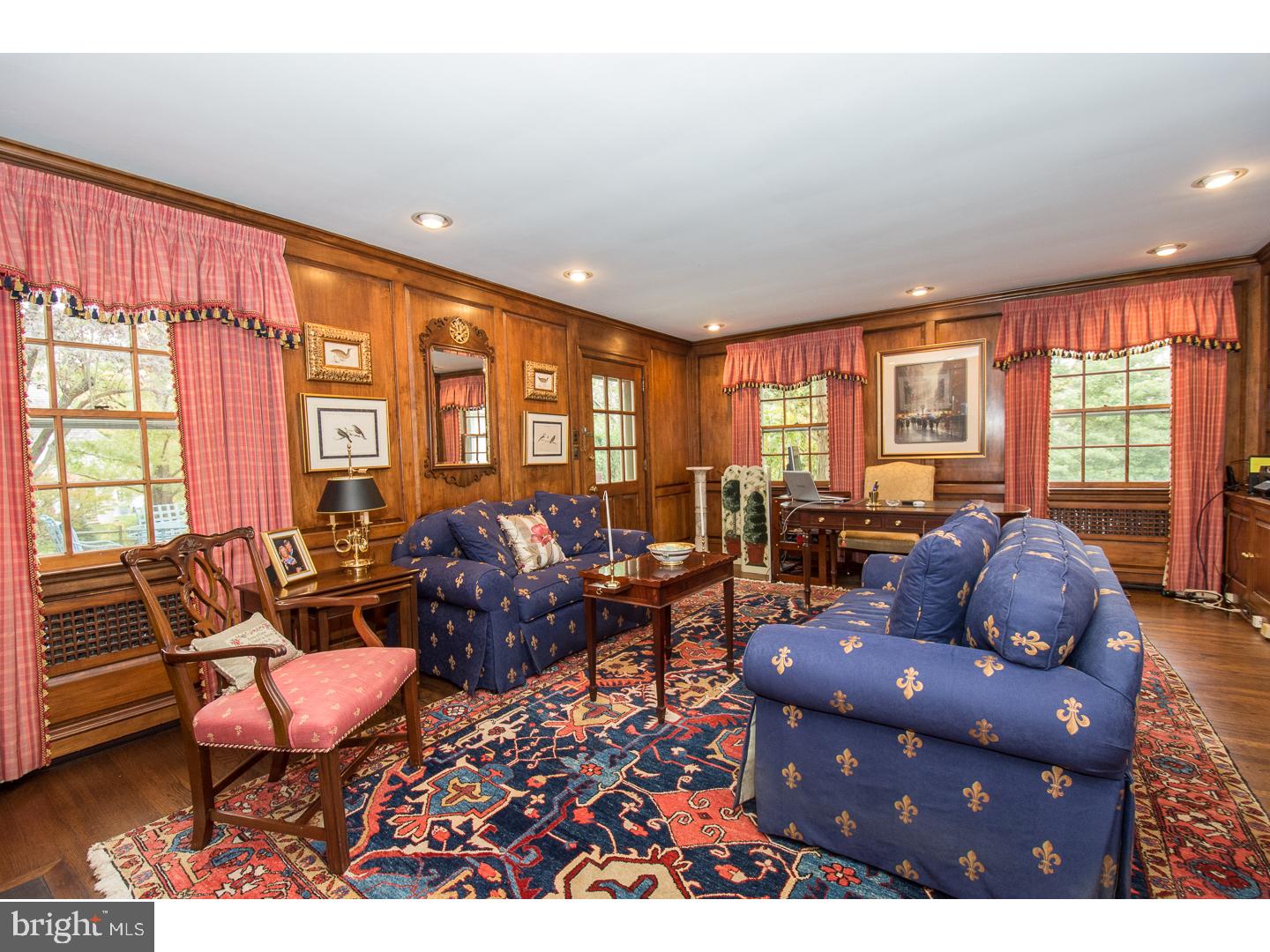 RITTENHOUSE ARBOR - Residential