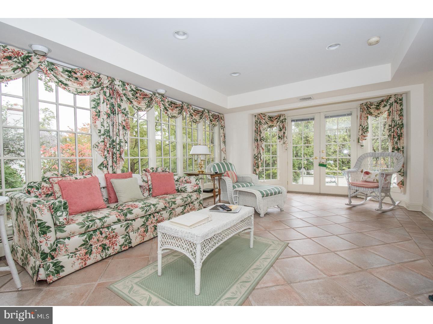 RITTENHOUSE ARBOR - Residential