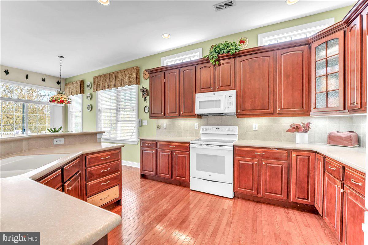480 PETERS WAY