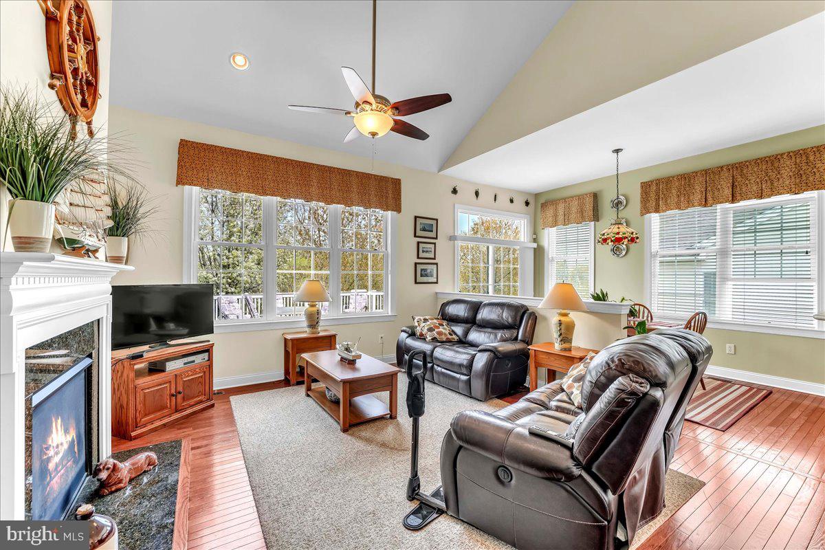 REGENCY AT PROVIDENC - Residential