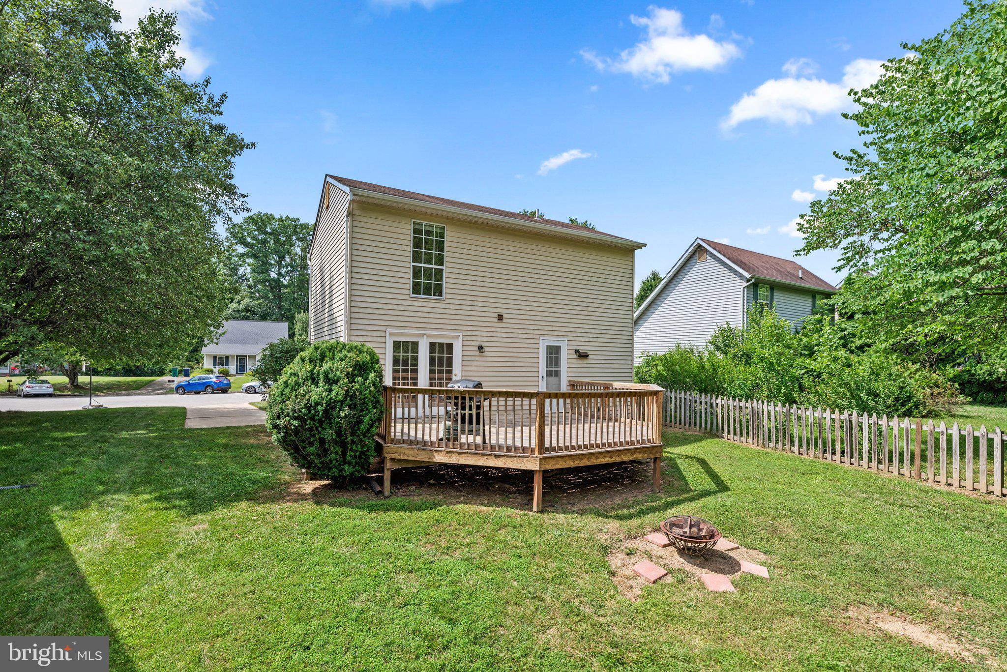 BRIMFIELD - Residential