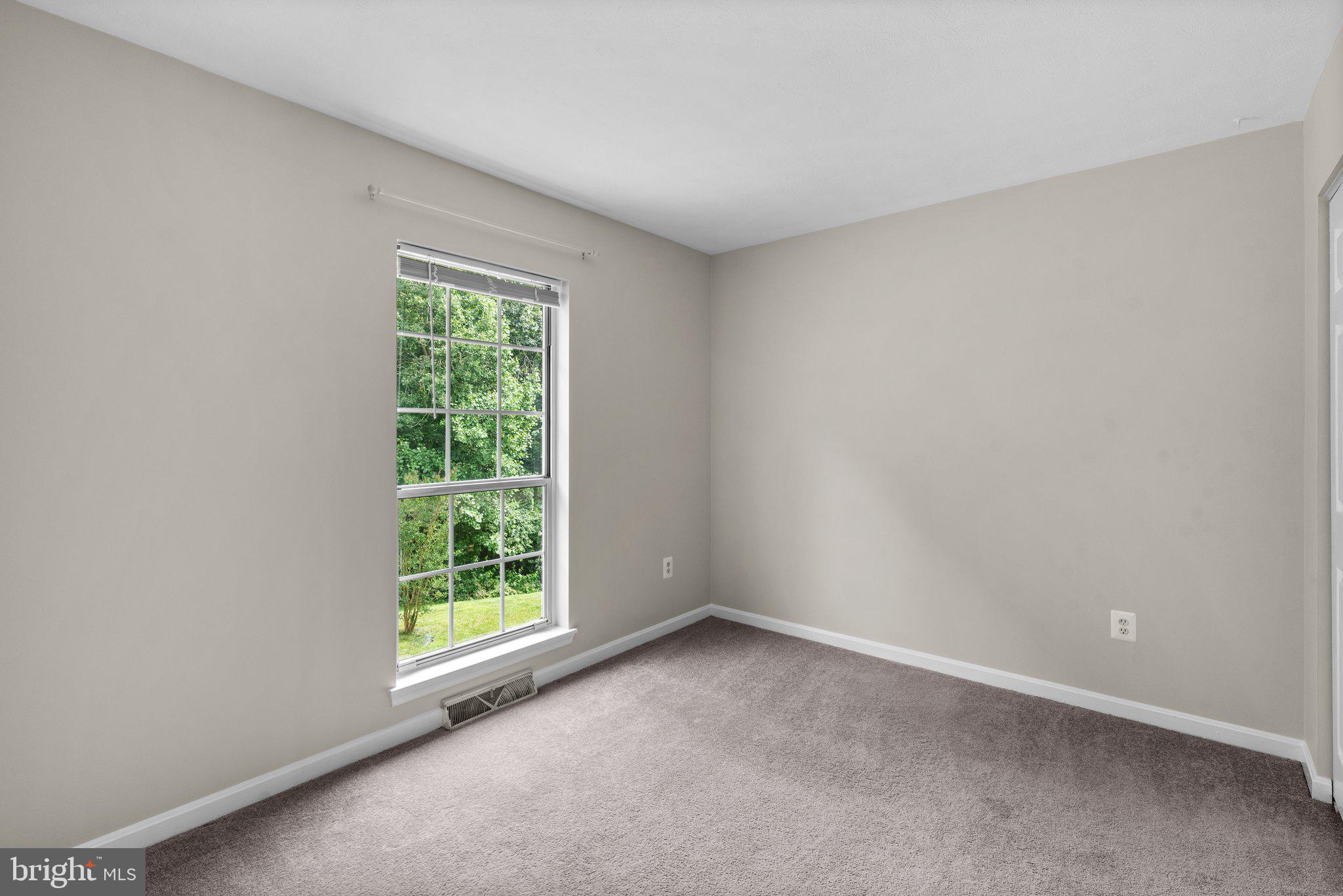 BRIMFIELD - Residential