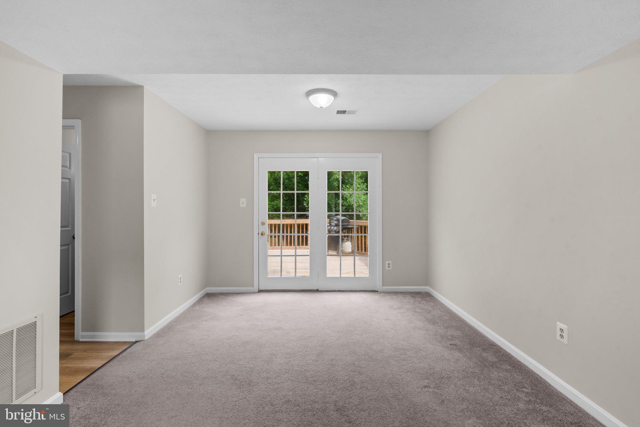 BRIMFIELD - Residential