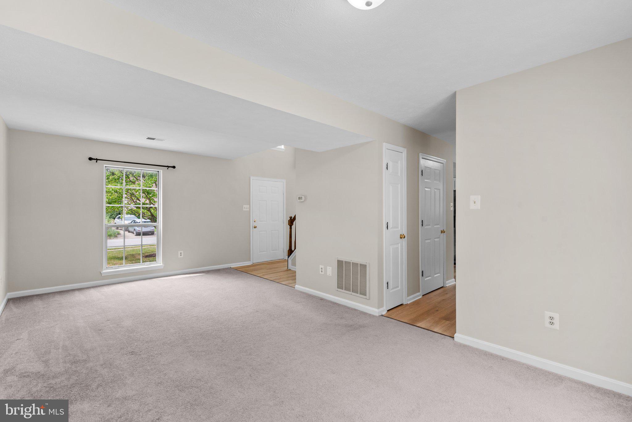 BRIMFIELD - Residential