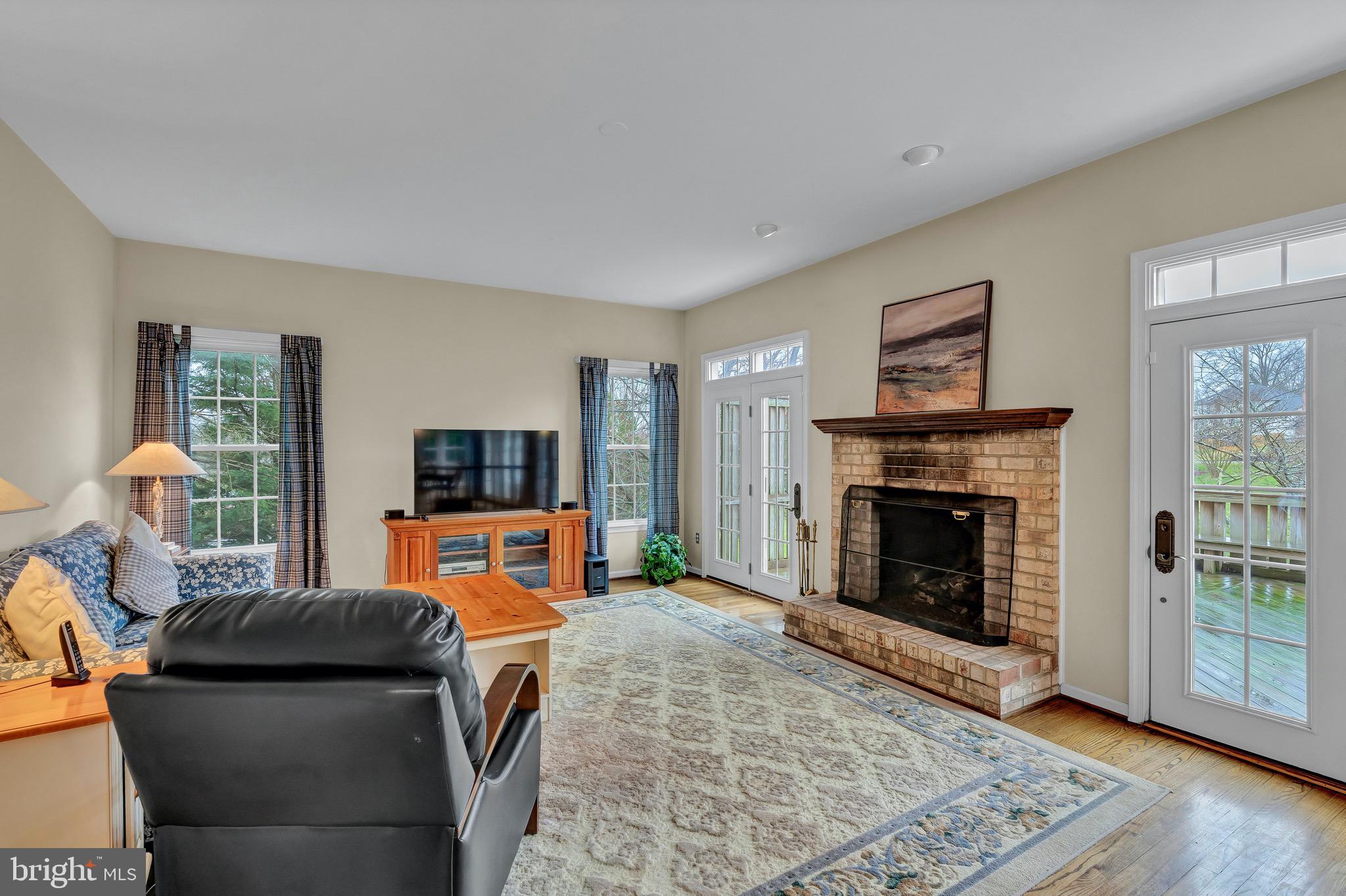 WOLFTRAP MEADOWS - Residential