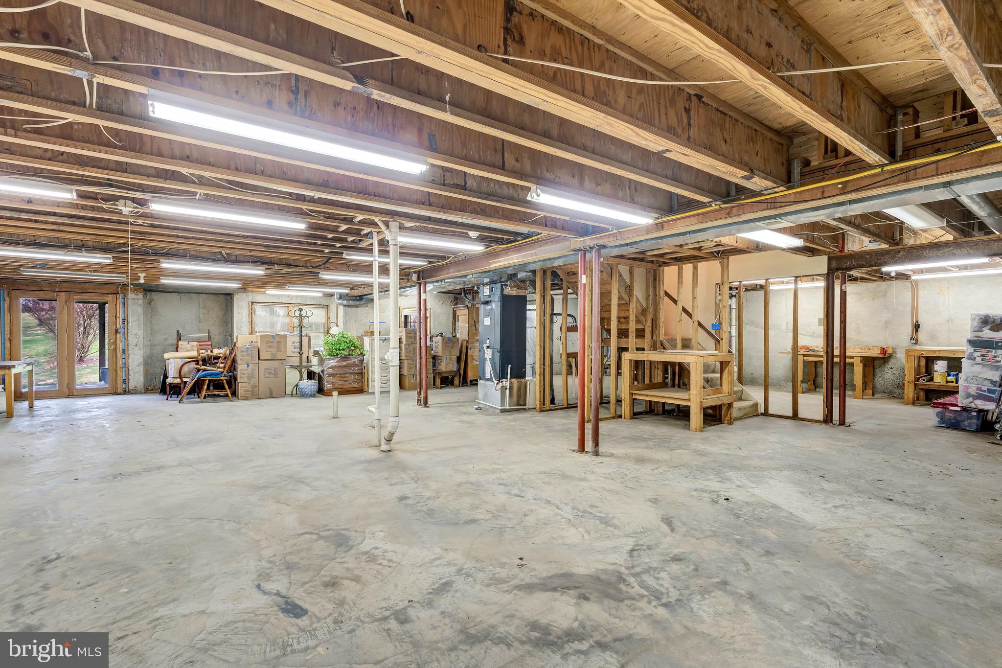 WOLFTRAP MEADOWS - Residential