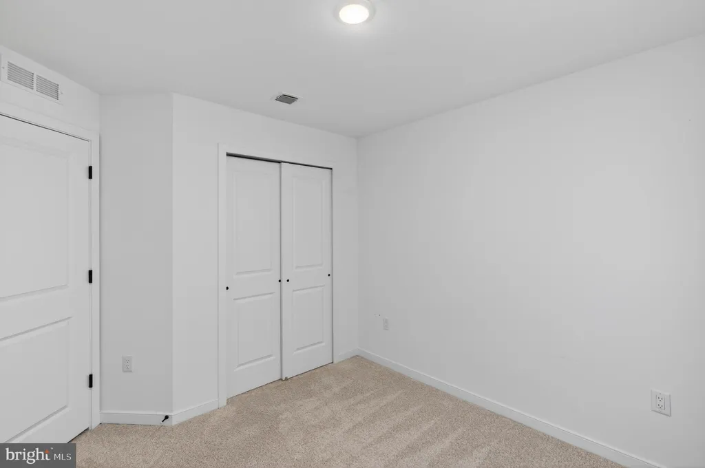 Additional image 23 of 73 Basswood, Berlin, NJ 08009