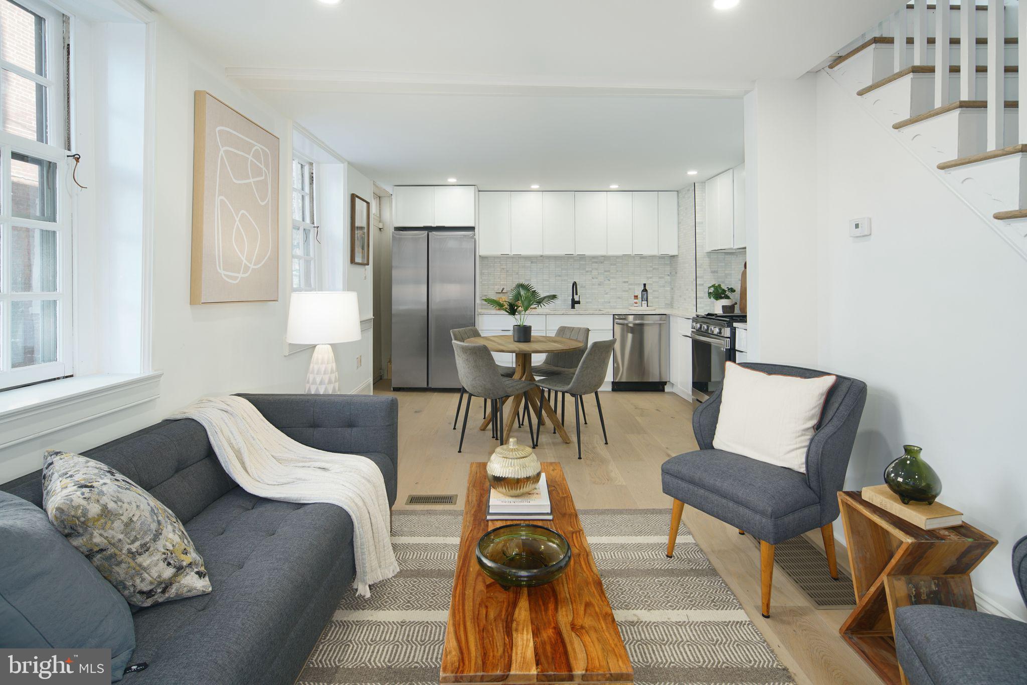 QUEEN VILLAGE - Residential Lease