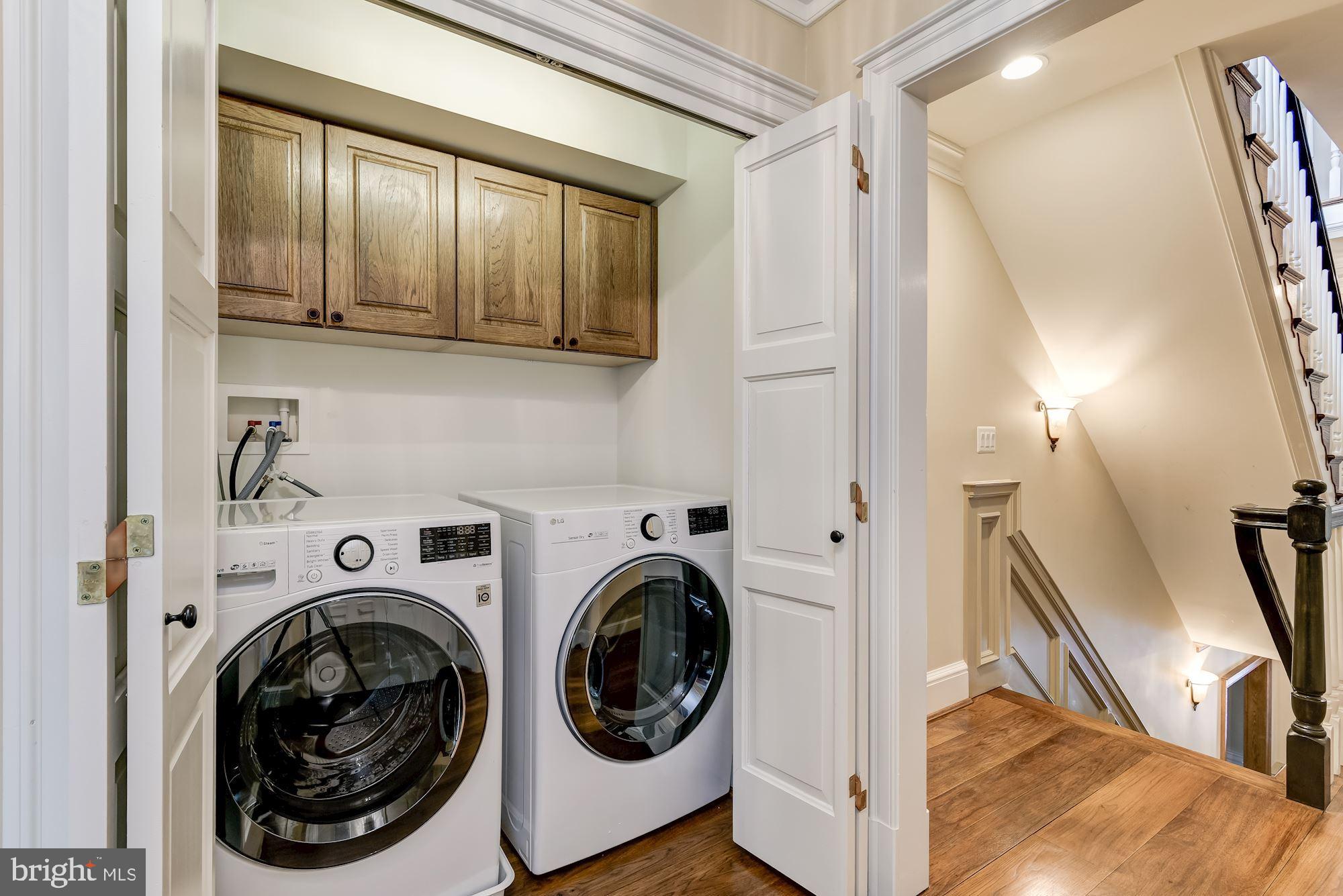 GREENWICH FOREST - Residential