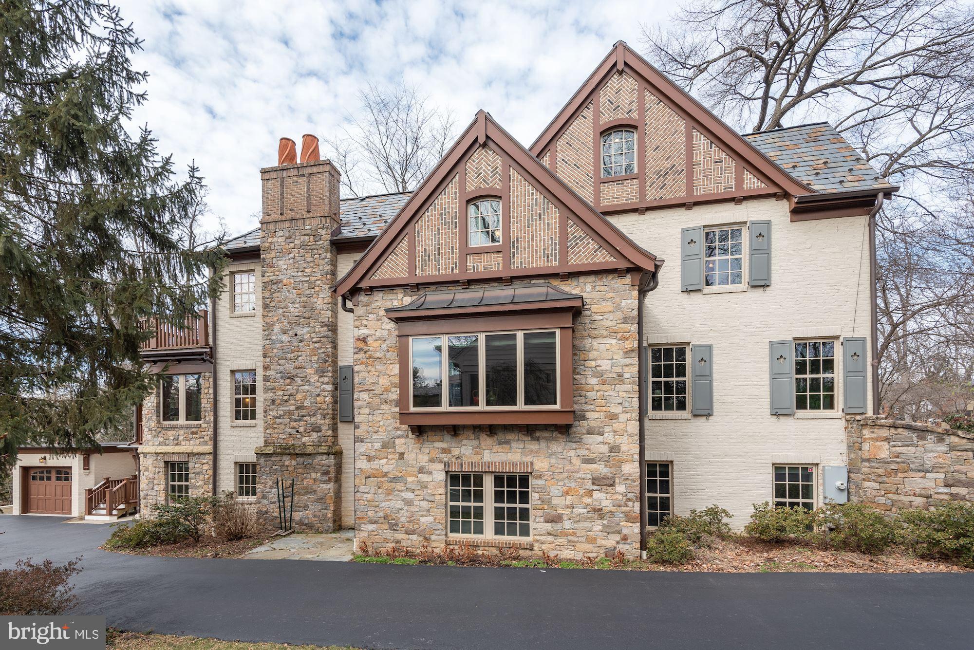 GREENWICH FOREST - Residential