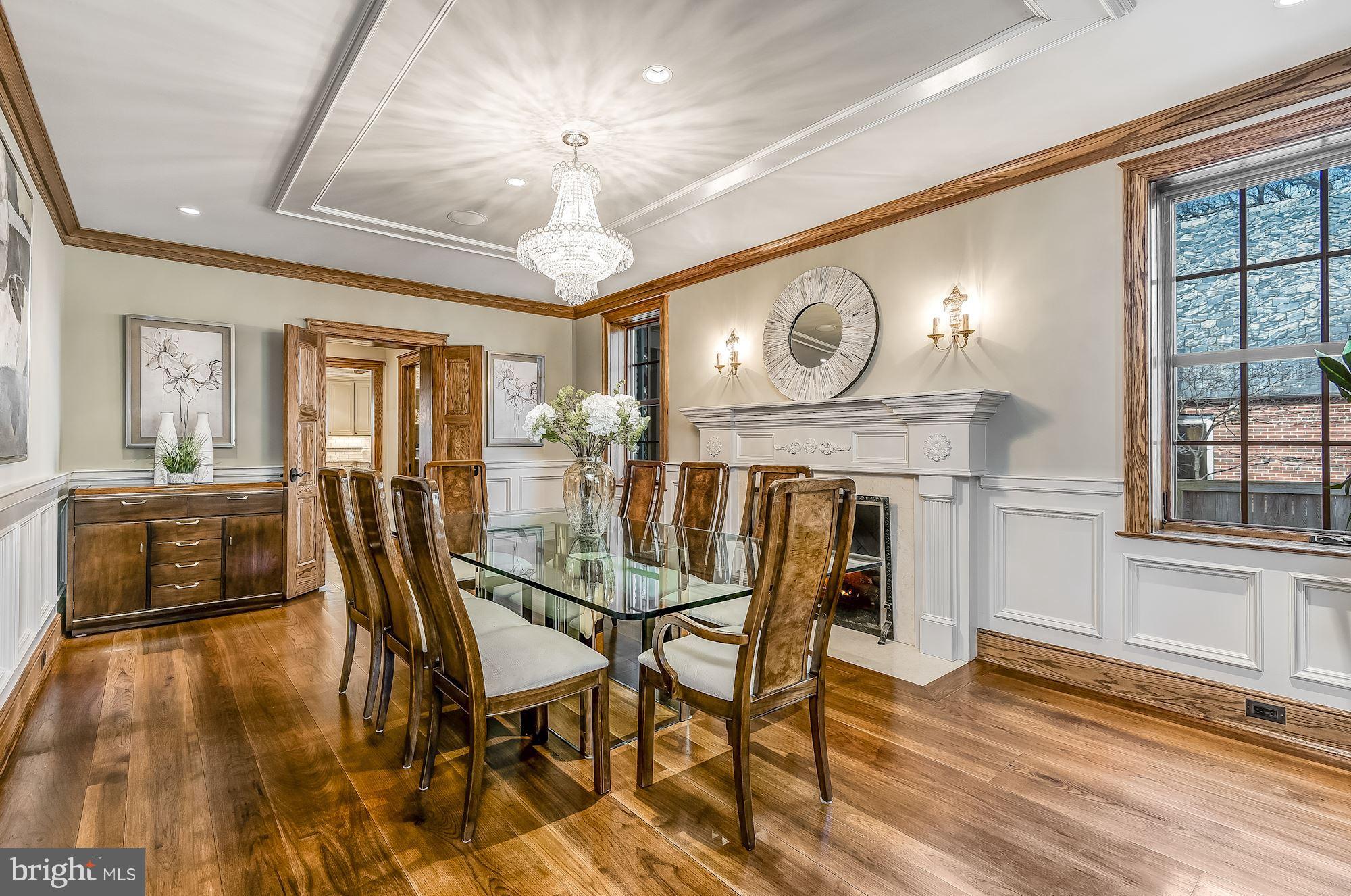 GREENWICH FOREST - Residential