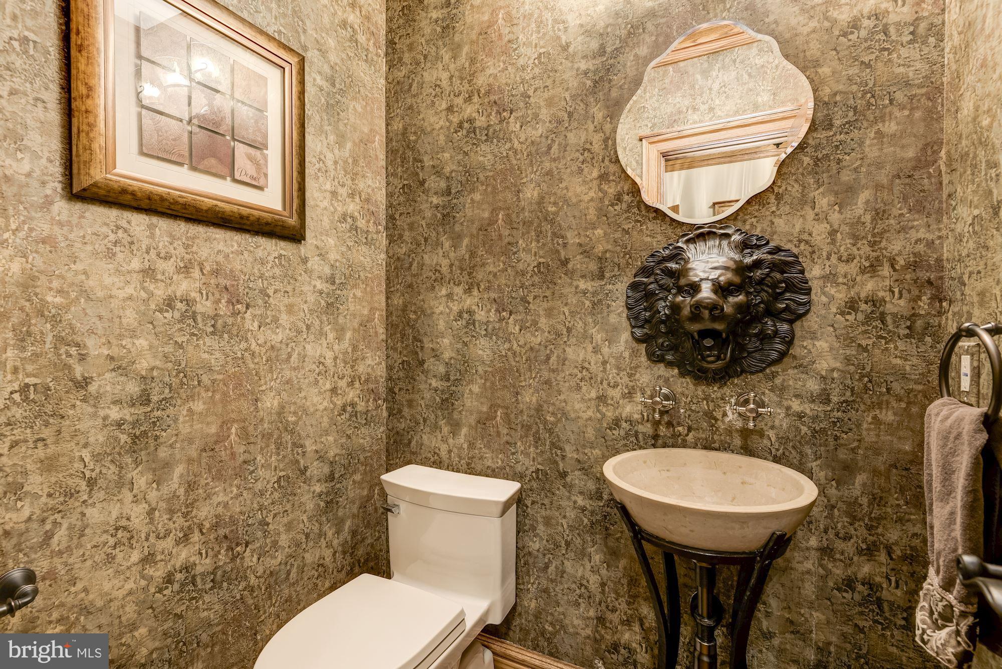 GREENWICH FOREST - Residential