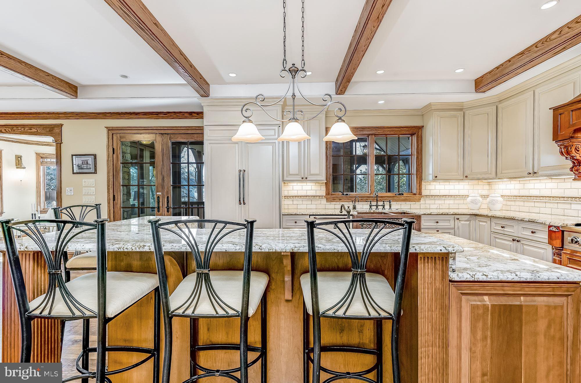 GREENWICH FOREST - Residential