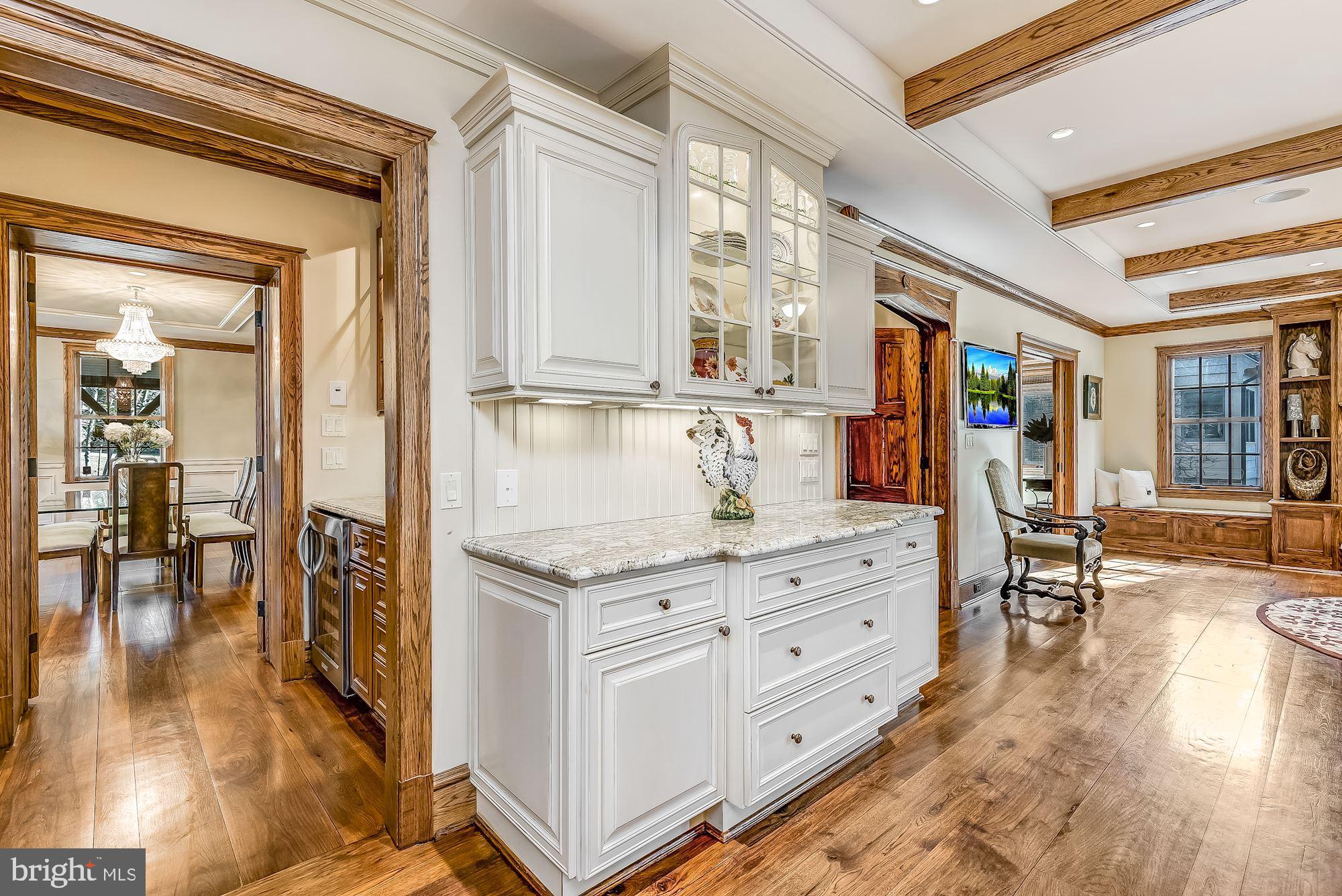 GREENWICH FOREST - Residential