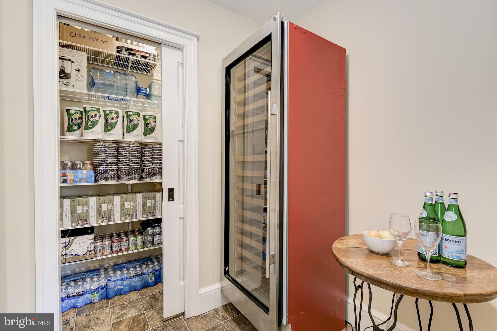 GREENWICH FOREST - Residential