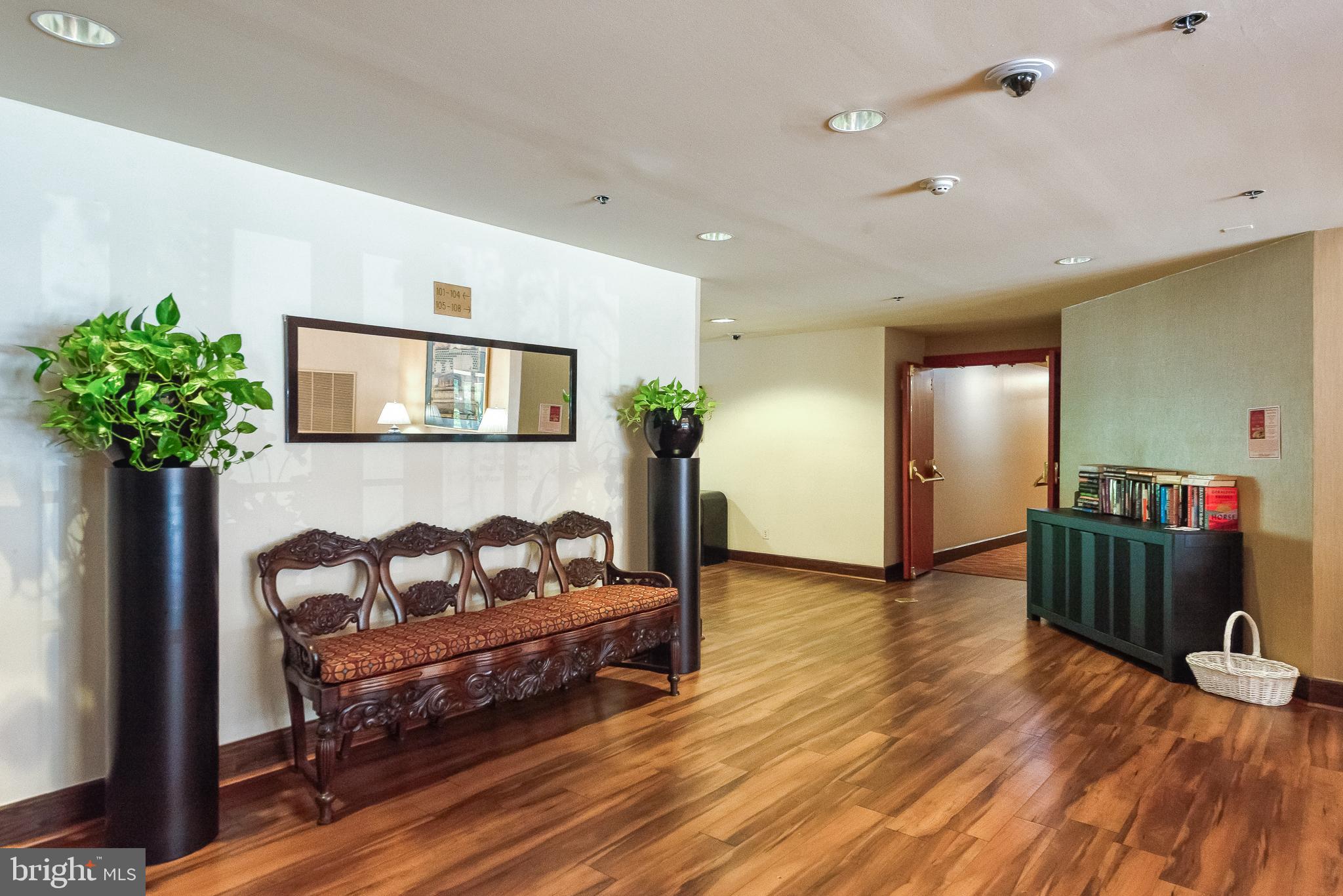 TOWSON - Residential