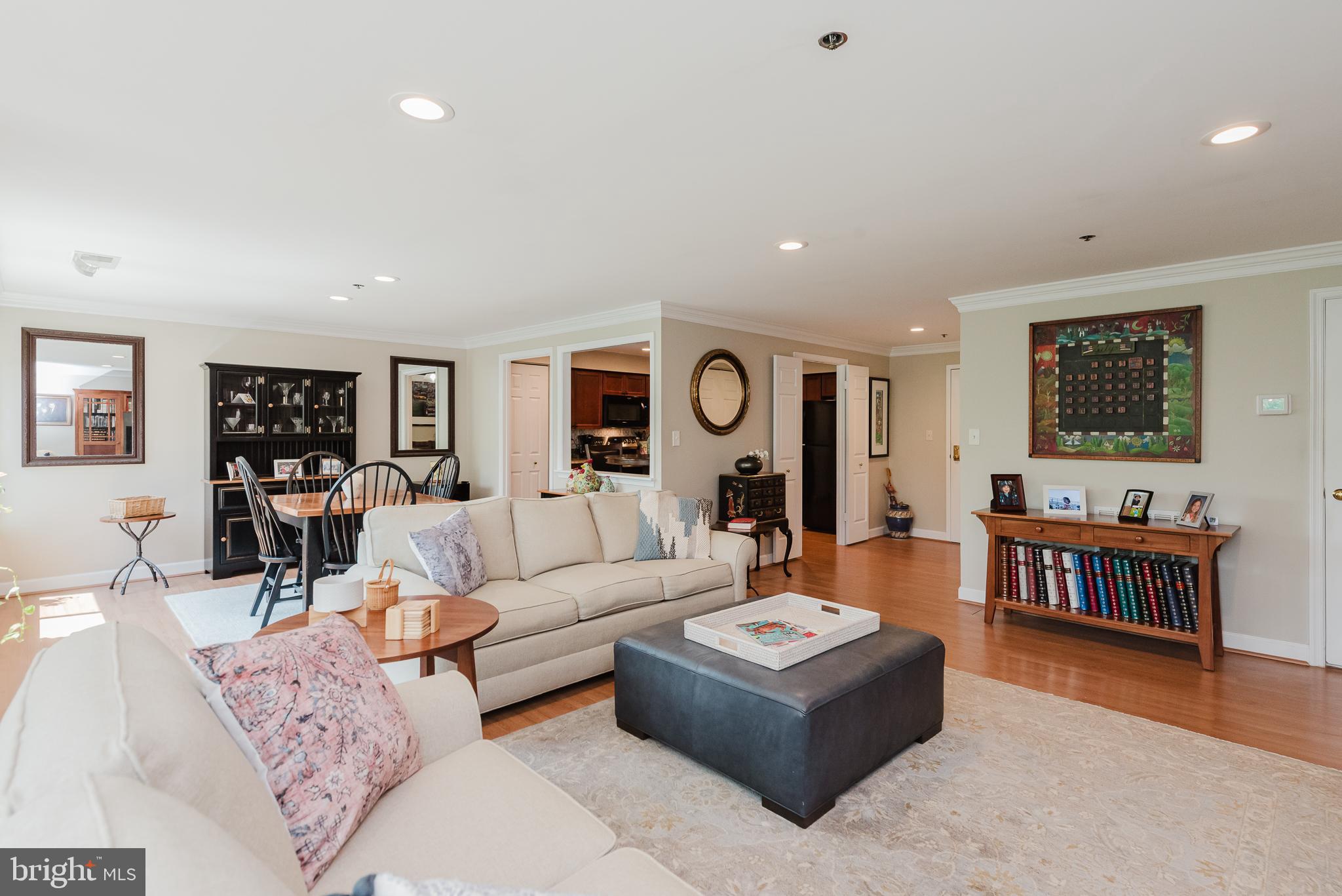 TOWSON - Residential