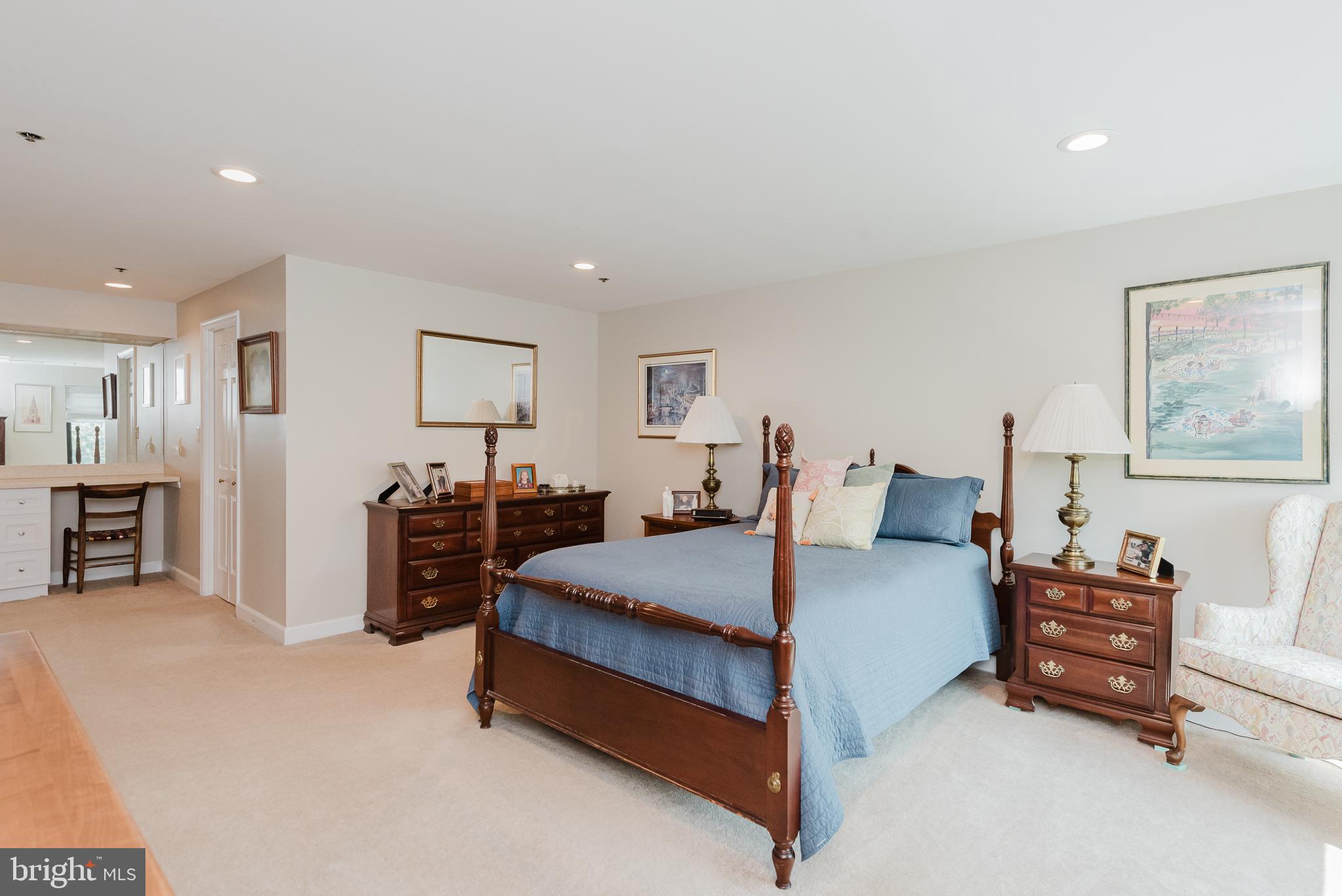 TOWSON - Residential