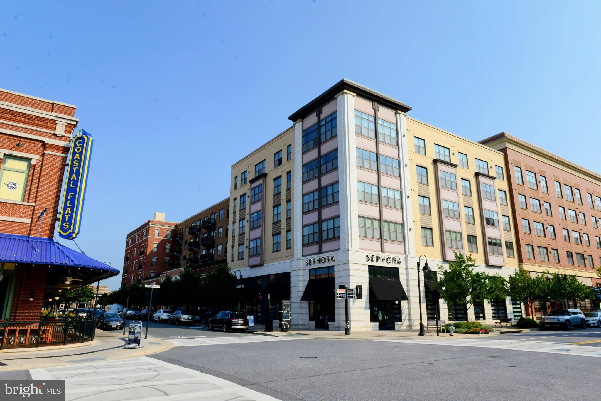 CROWN FARM - Residential