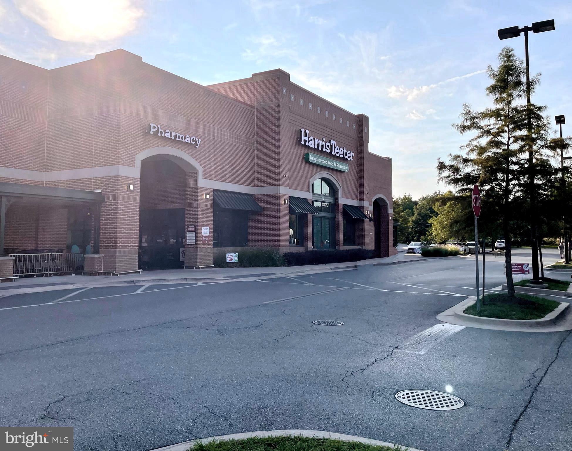 CROWN FARM - Residential