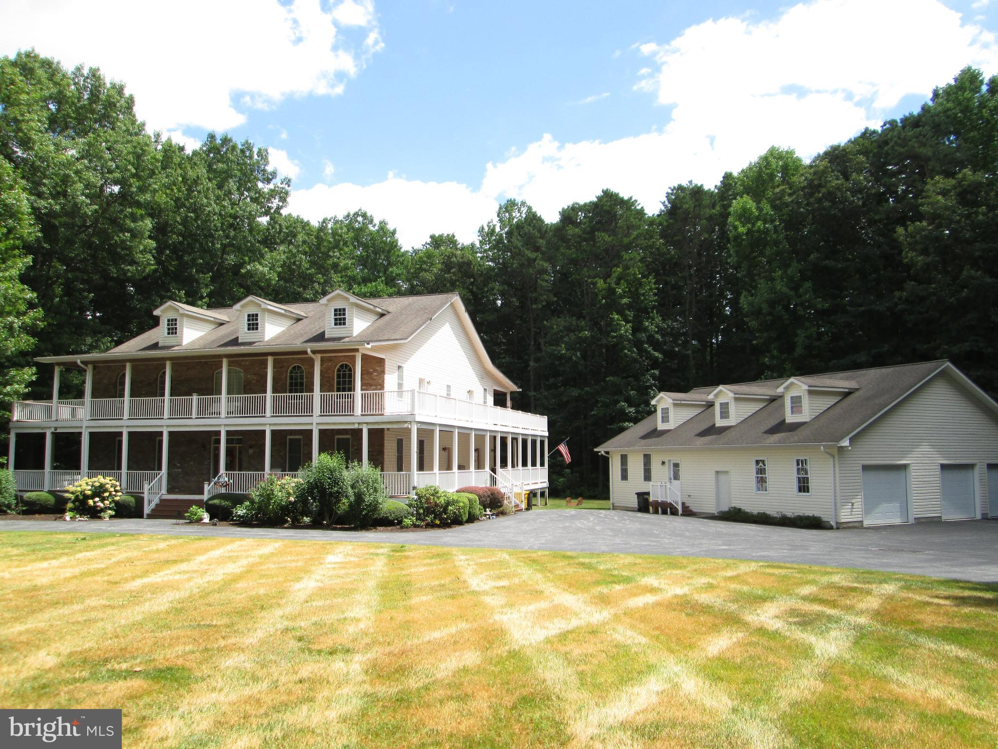 REGULARS - Residential Lease