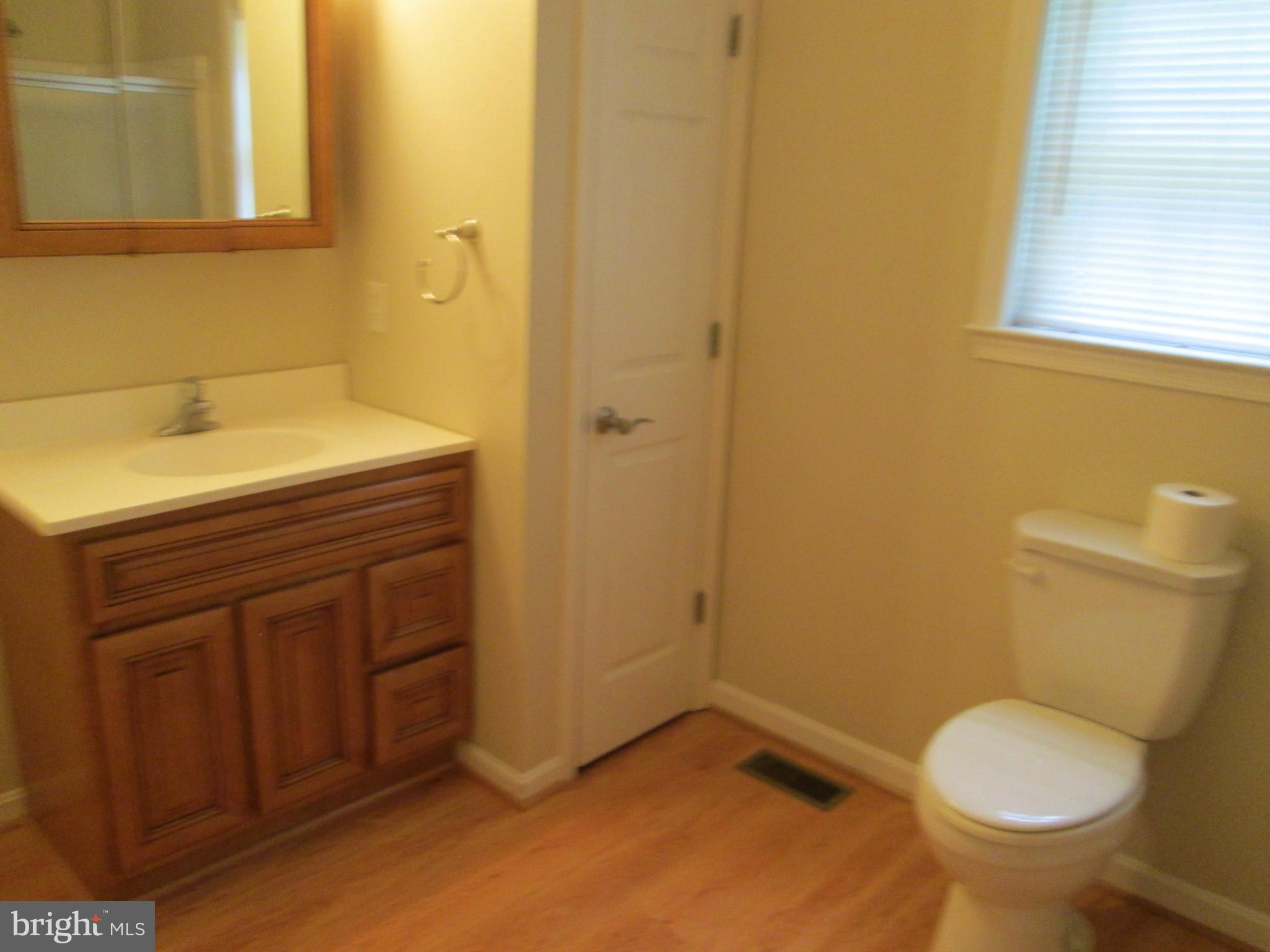 REGULARS - Residential Lease