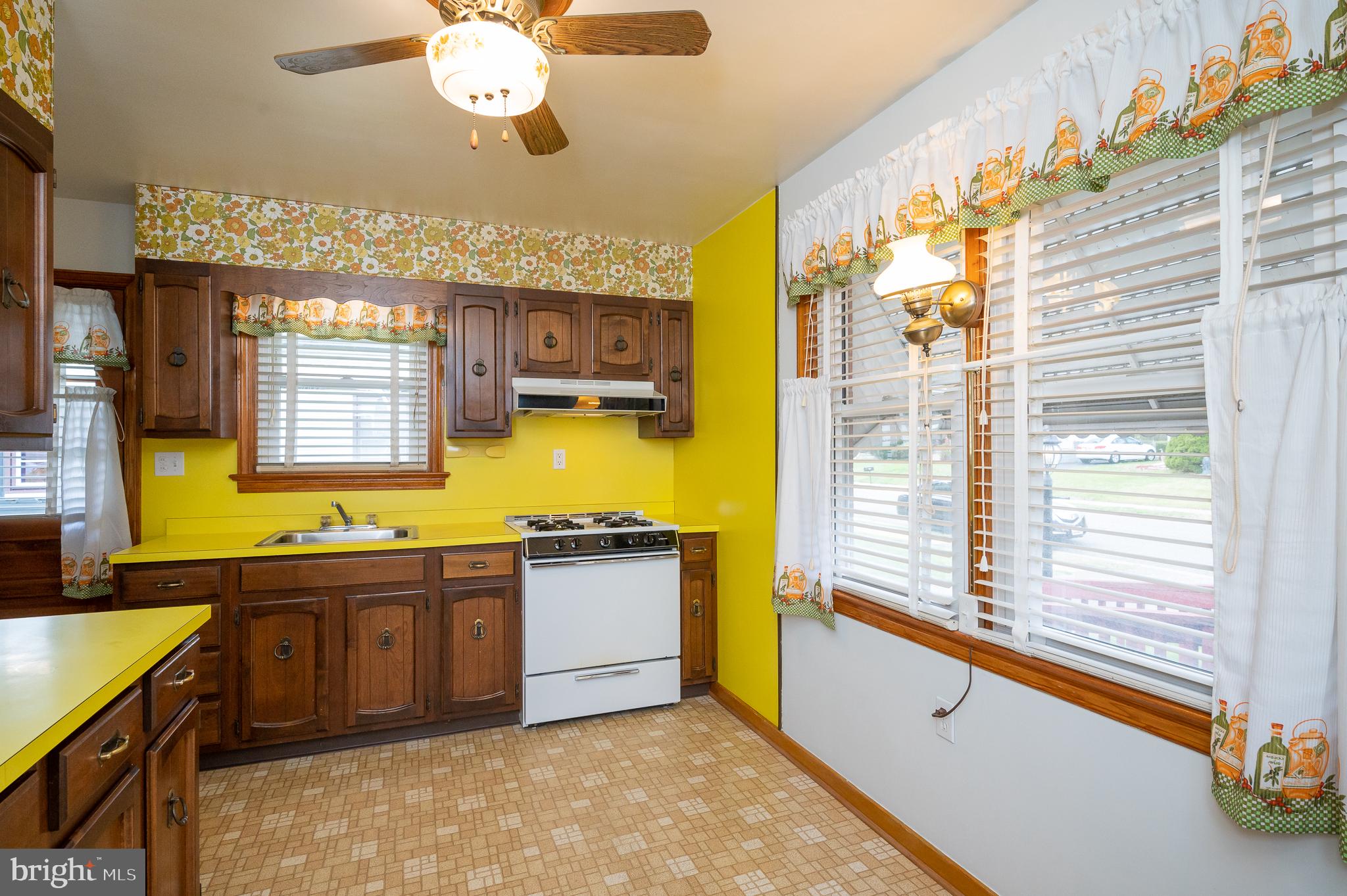 CHAPEL TERRACE - Residential