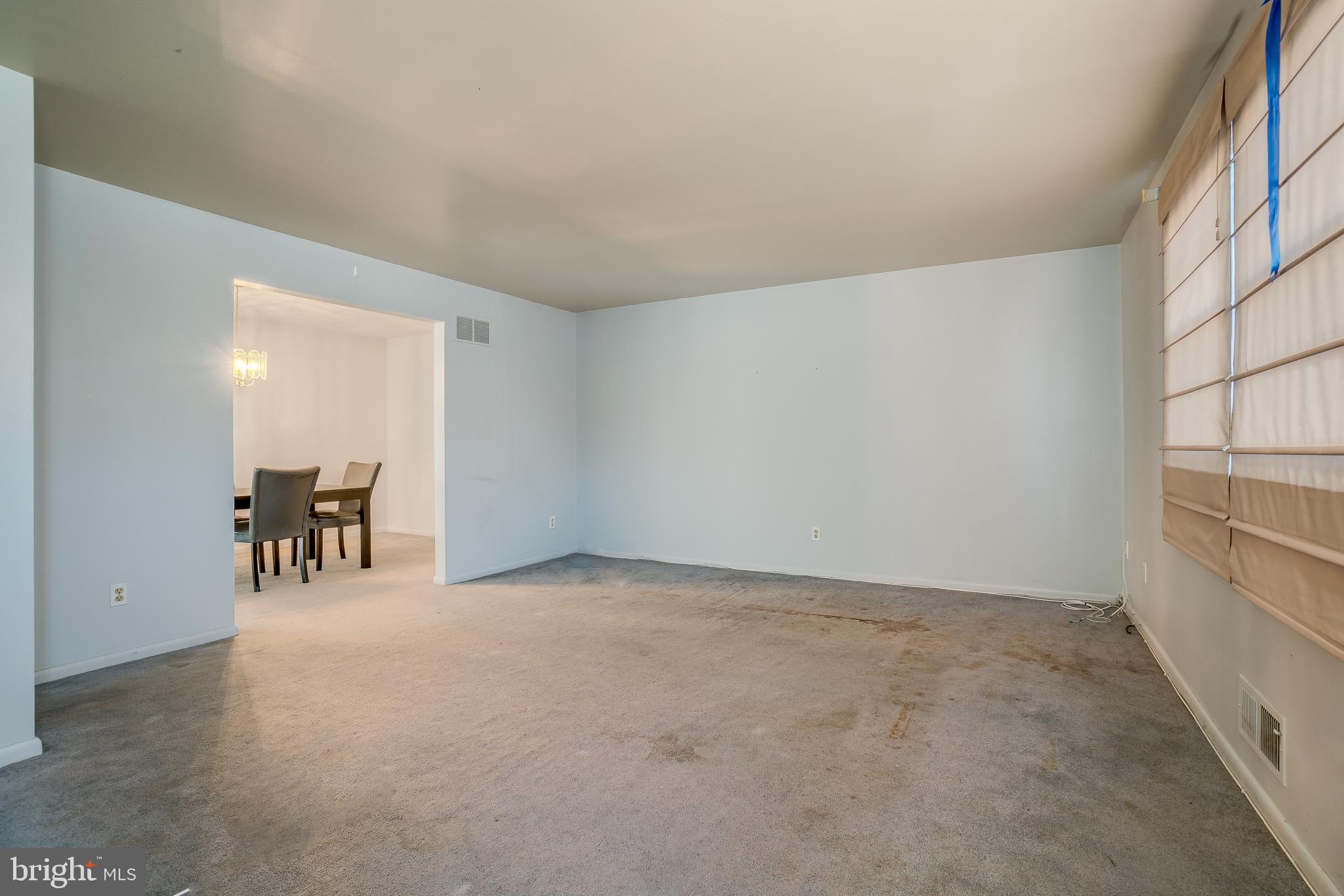 VILLAGE OF OLD HARFORD - Residential