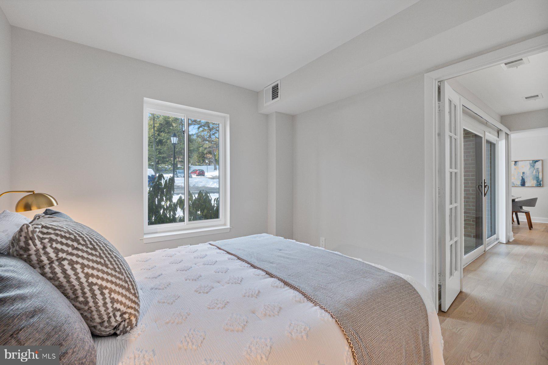 GEORGETOWN VILLAGE - Residential