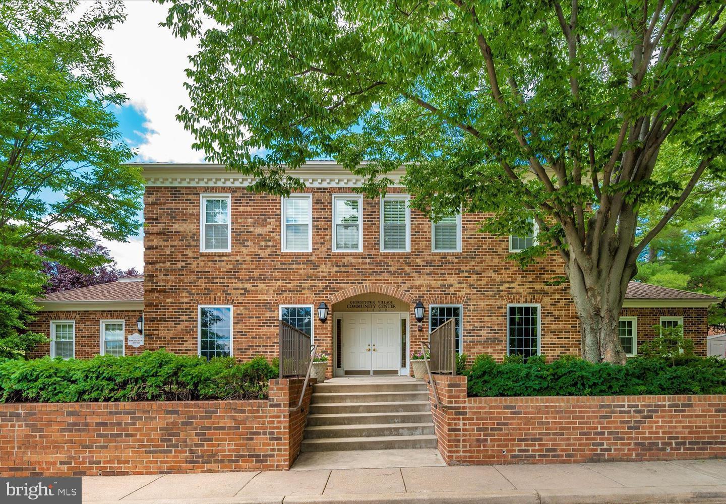 GEORGETOWN VILLAGE - Residential