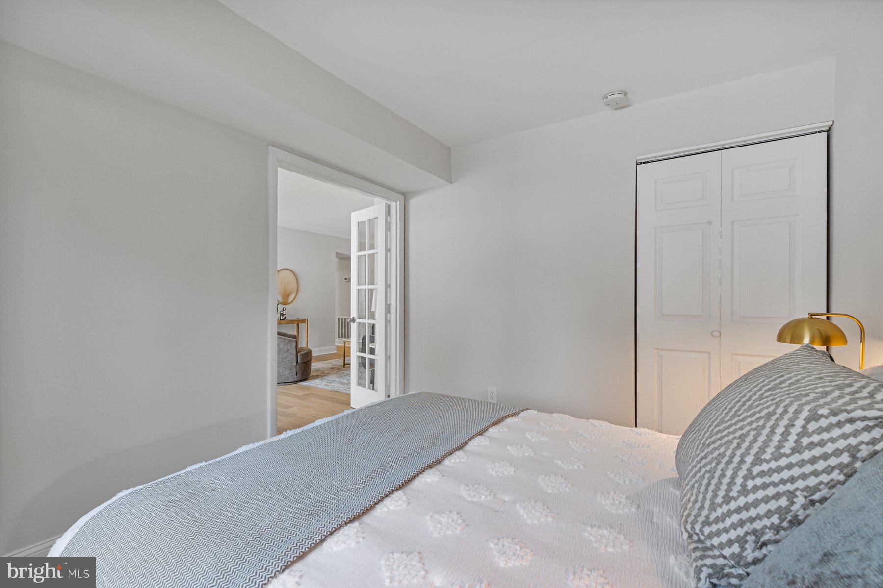 GEORGETOWN VILLAGE - Residential