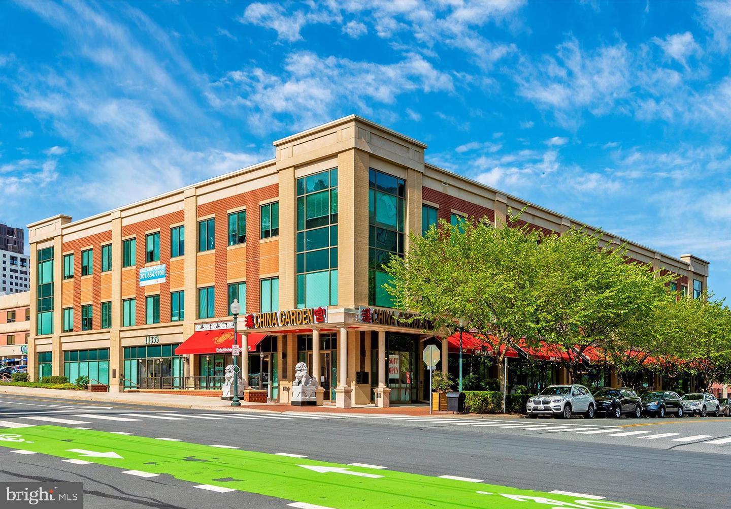 GEORGETOWN VILLAGE - Residential