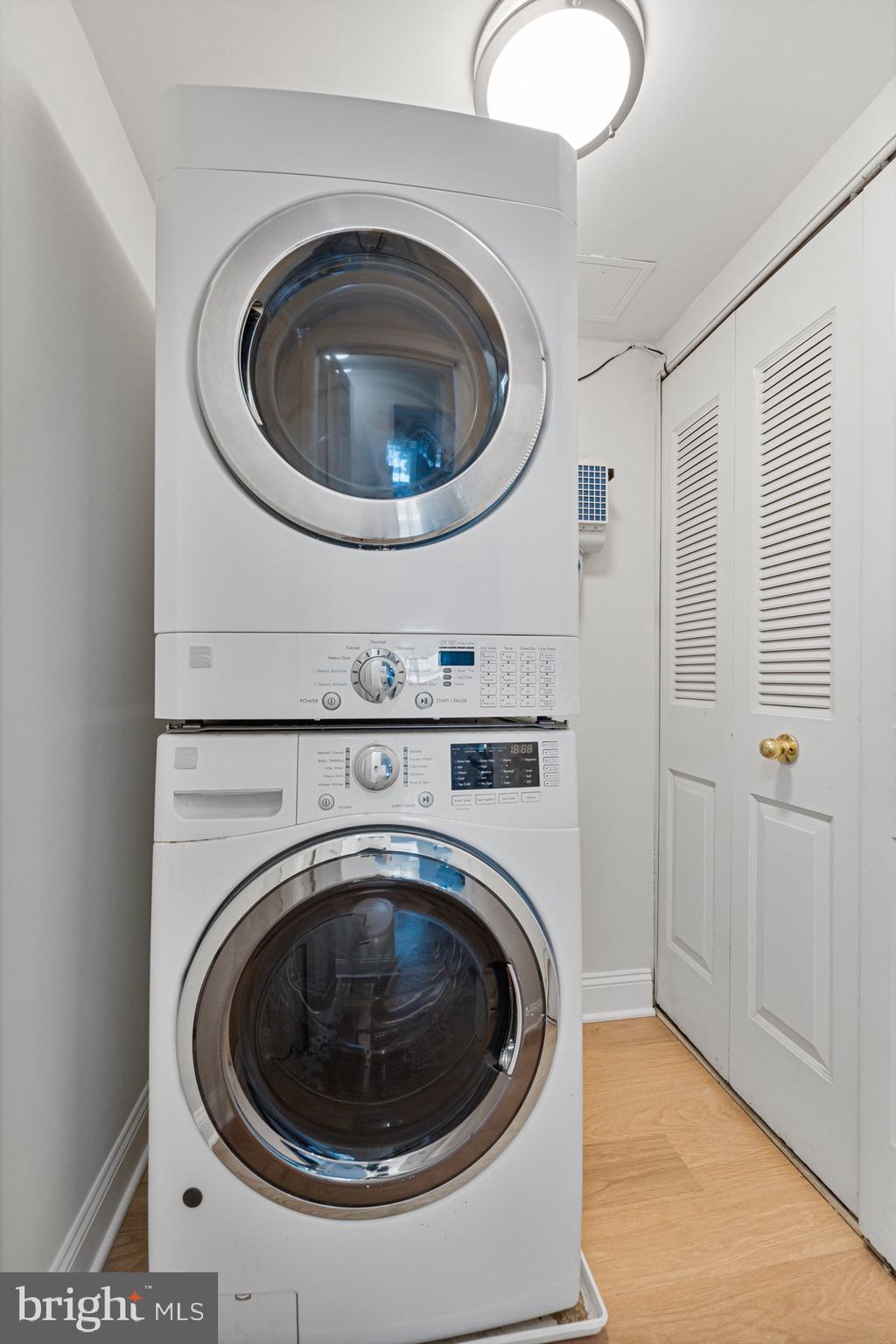 GEORGETOWN VILLAGE - Residential