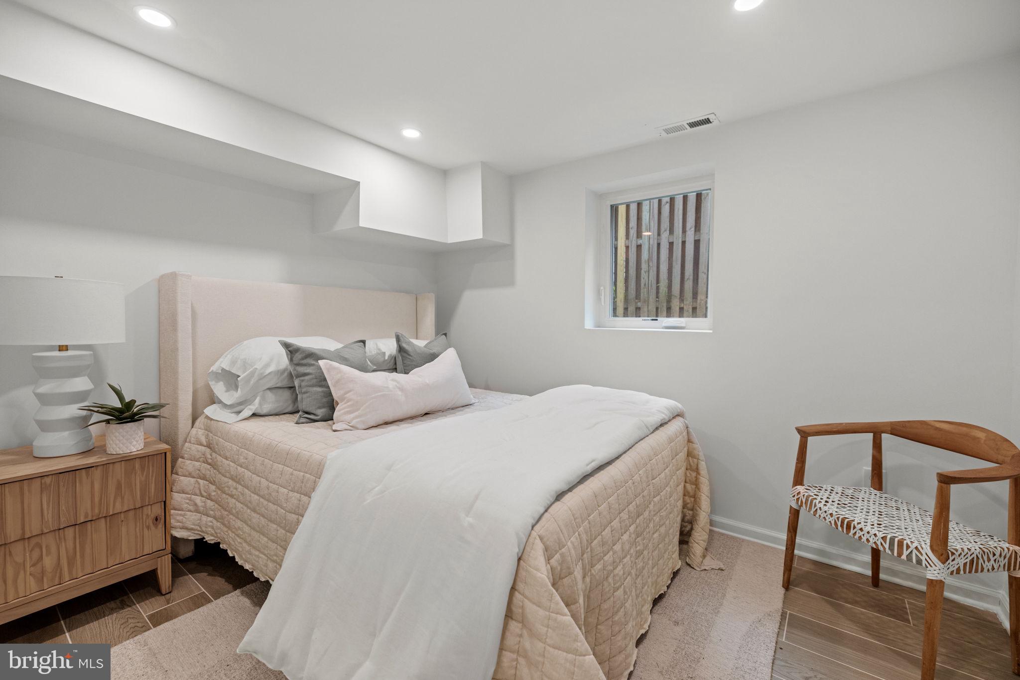 TAKOMA PARK - Residential