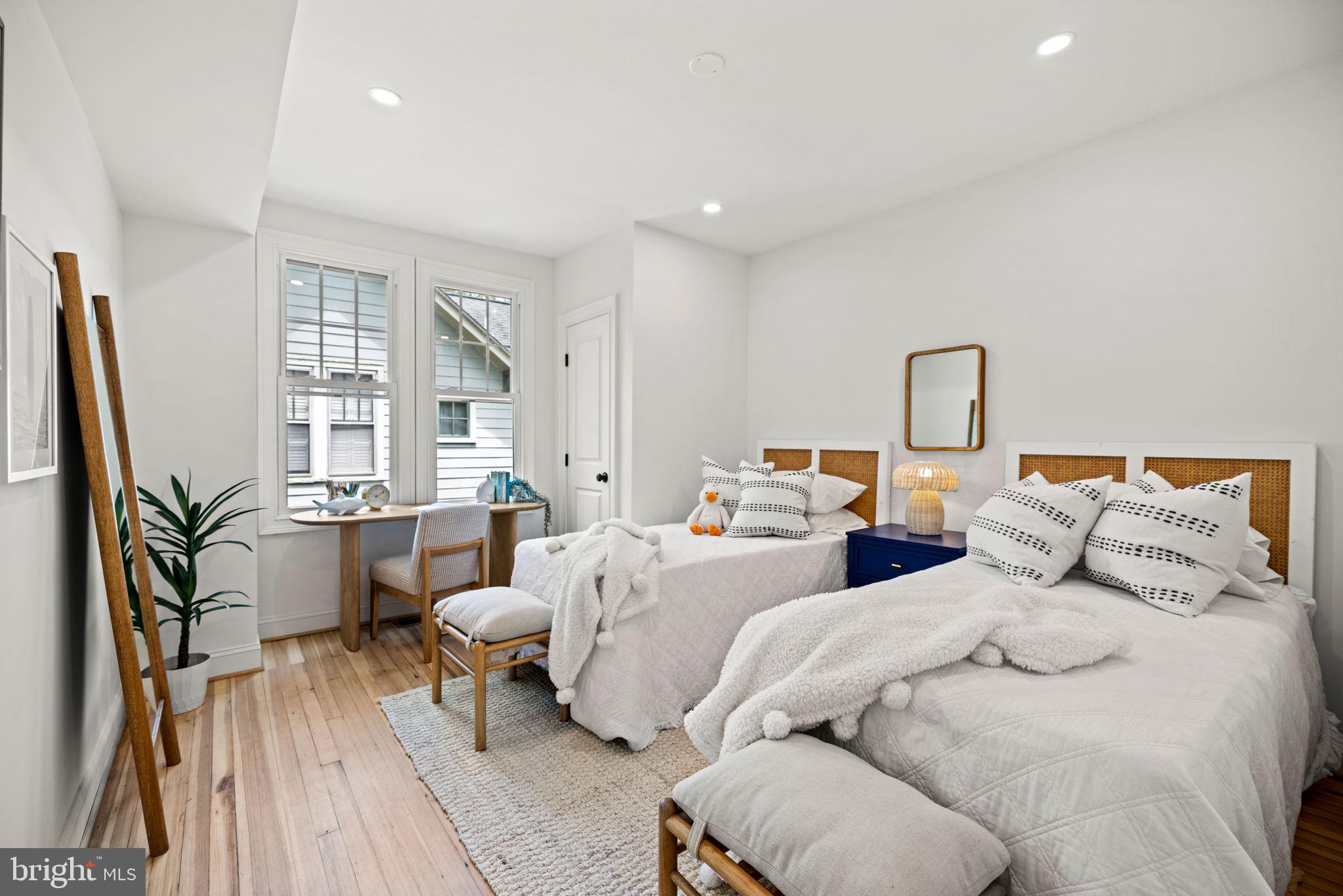 TAKOMA PARK - Residential