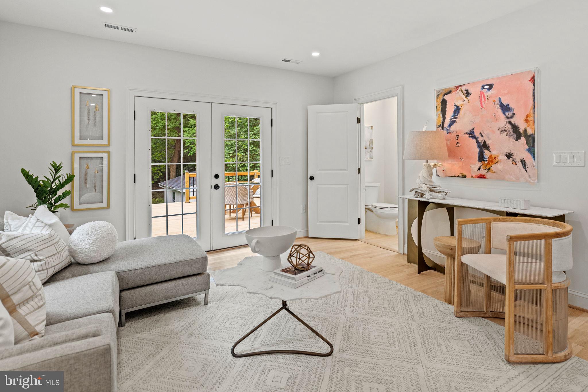 TAKOMA PARK - Residential