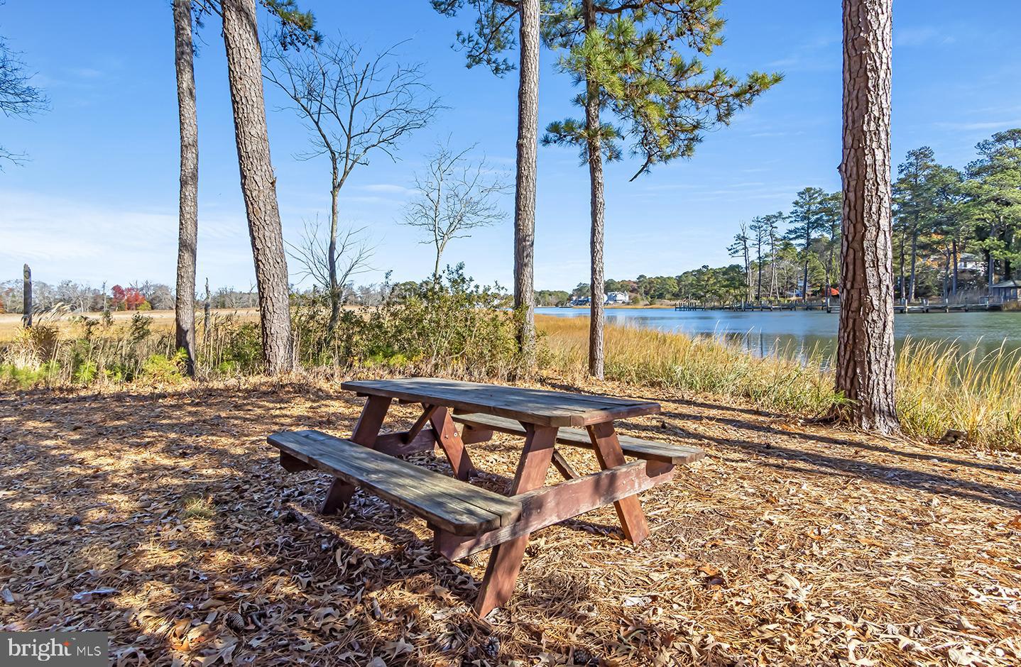 GRANDE AT CANAL POINTE - Residential