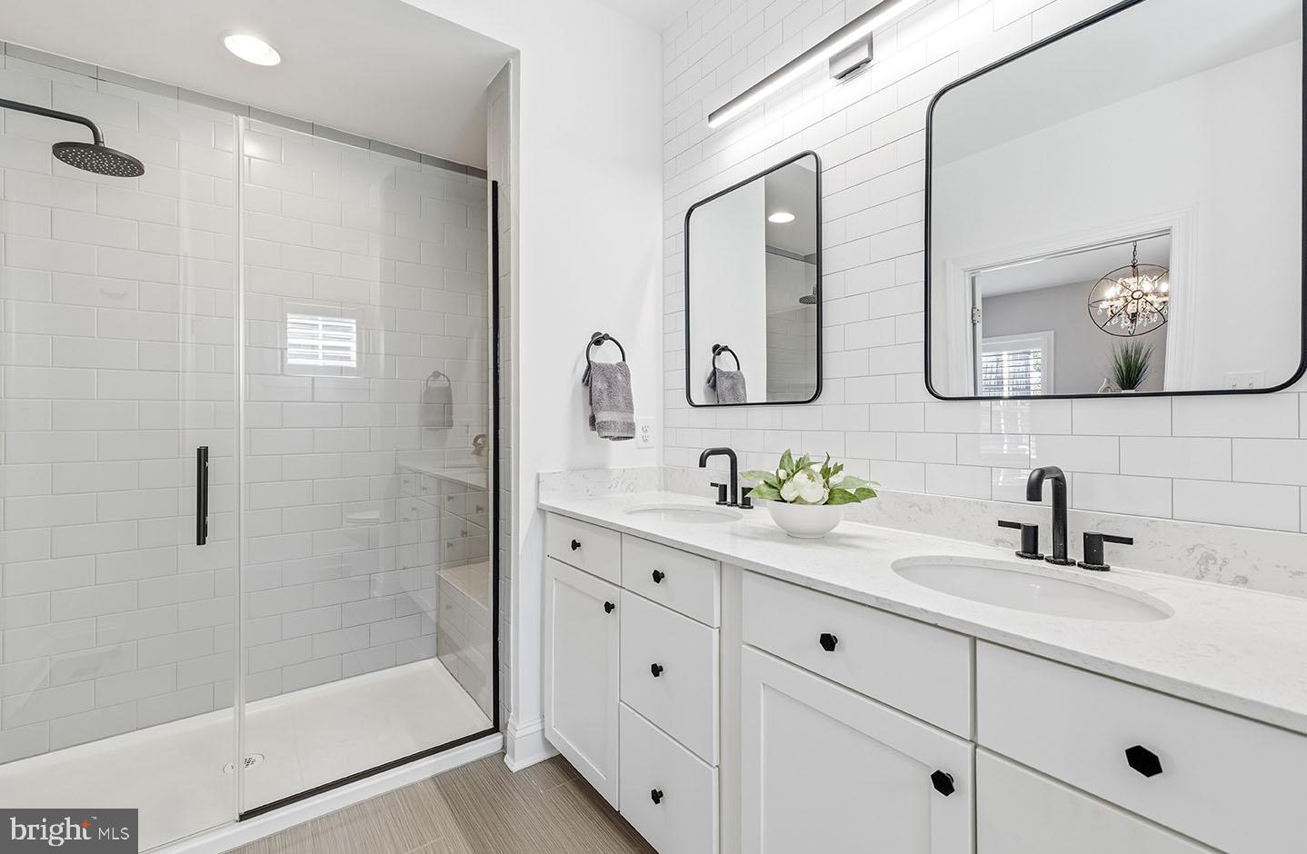 GRANDE AT CANAL POINTE - Residential
