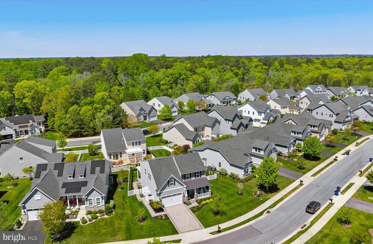GRANDE AT CANAL POINTE - Residential