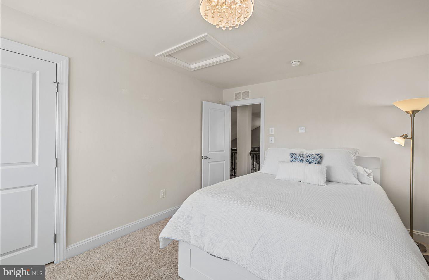 GRANDE AT CANAL POINTE - Residential
