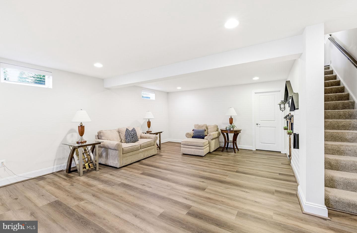 GRANDE AT CANAL POINTE - Residential