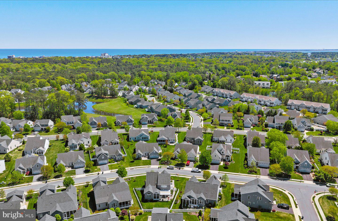 GRANDE AT CANAL POINTE - Residential