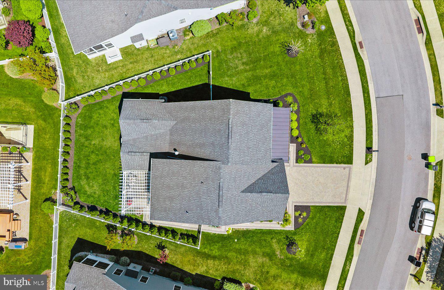GRANDE AT CANAL POINTE - Residential