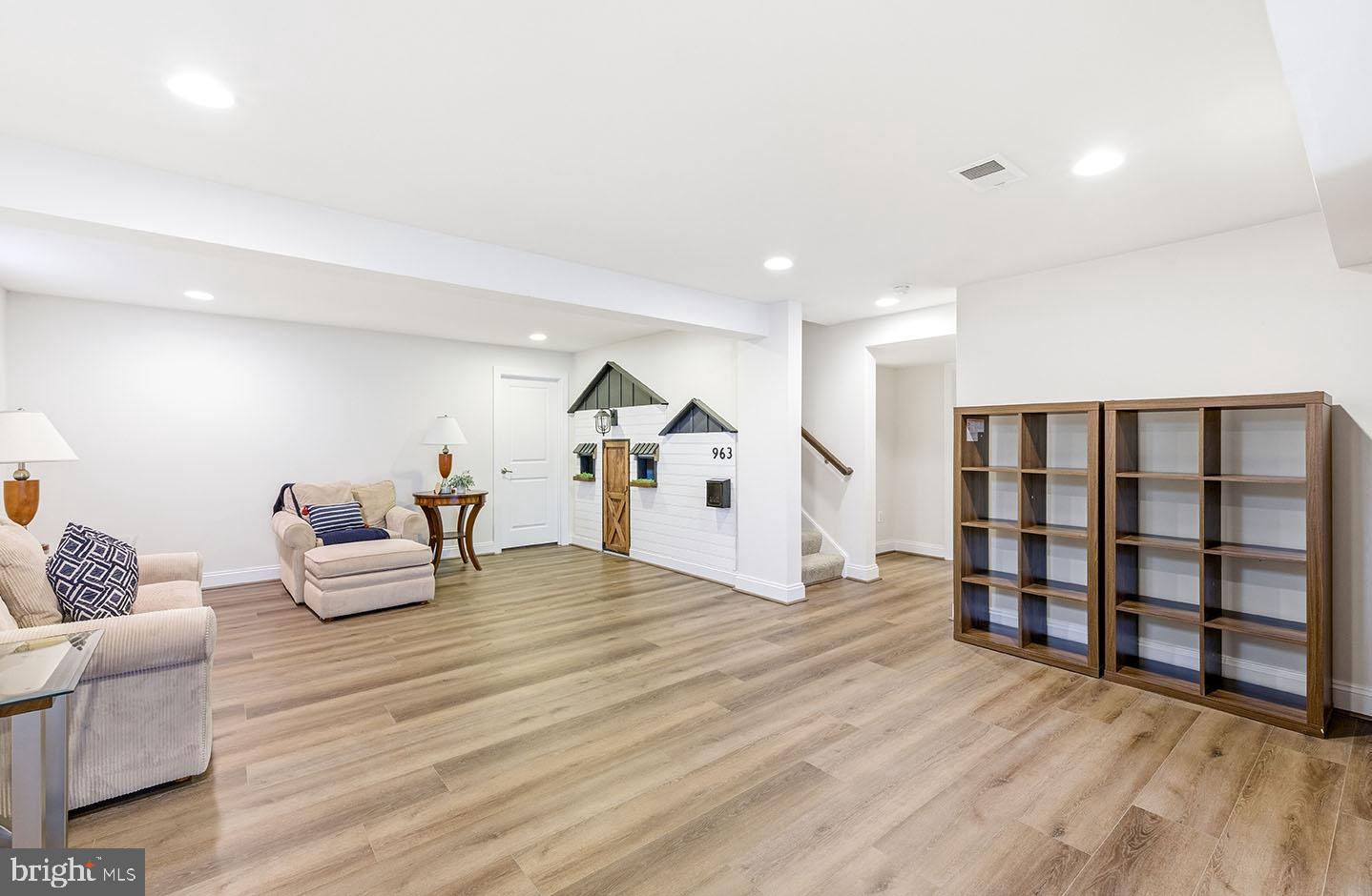 GRANDE AT CANAL POINTE - Residential