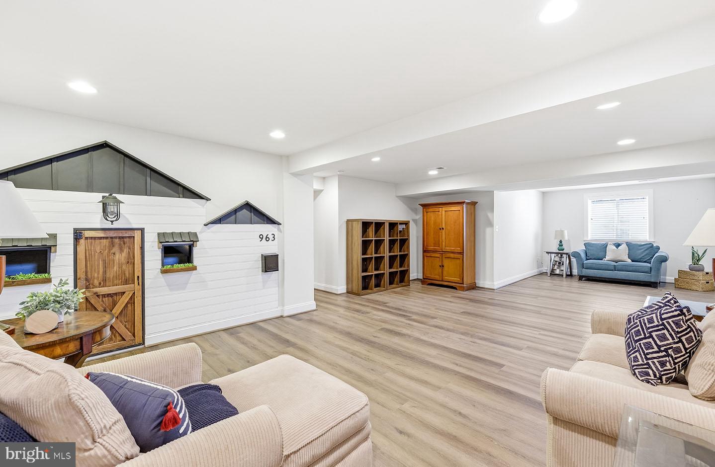 GRANDE AT CANAL POINTE - Residential