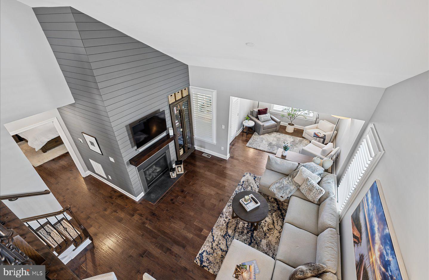 GRANDE AT CANAL POINTE - Residential