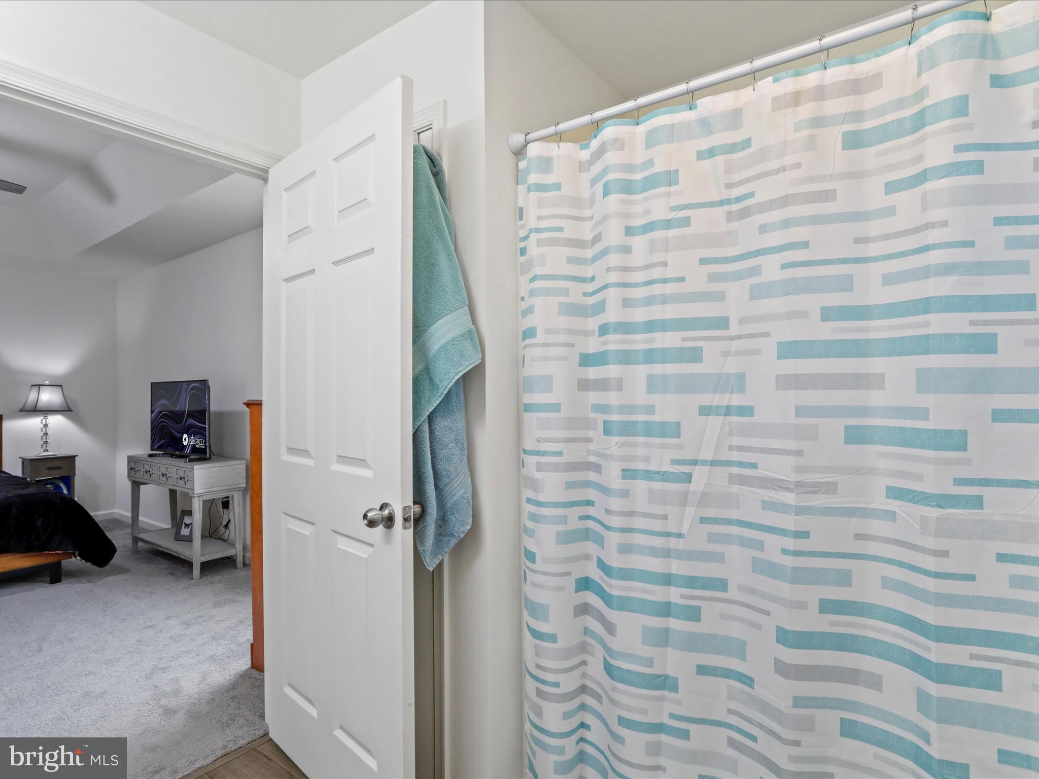 MADISON ESTATES - Residential